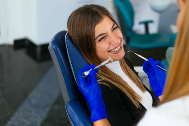 Best Tooth Extraction  in Hlcrest, IL